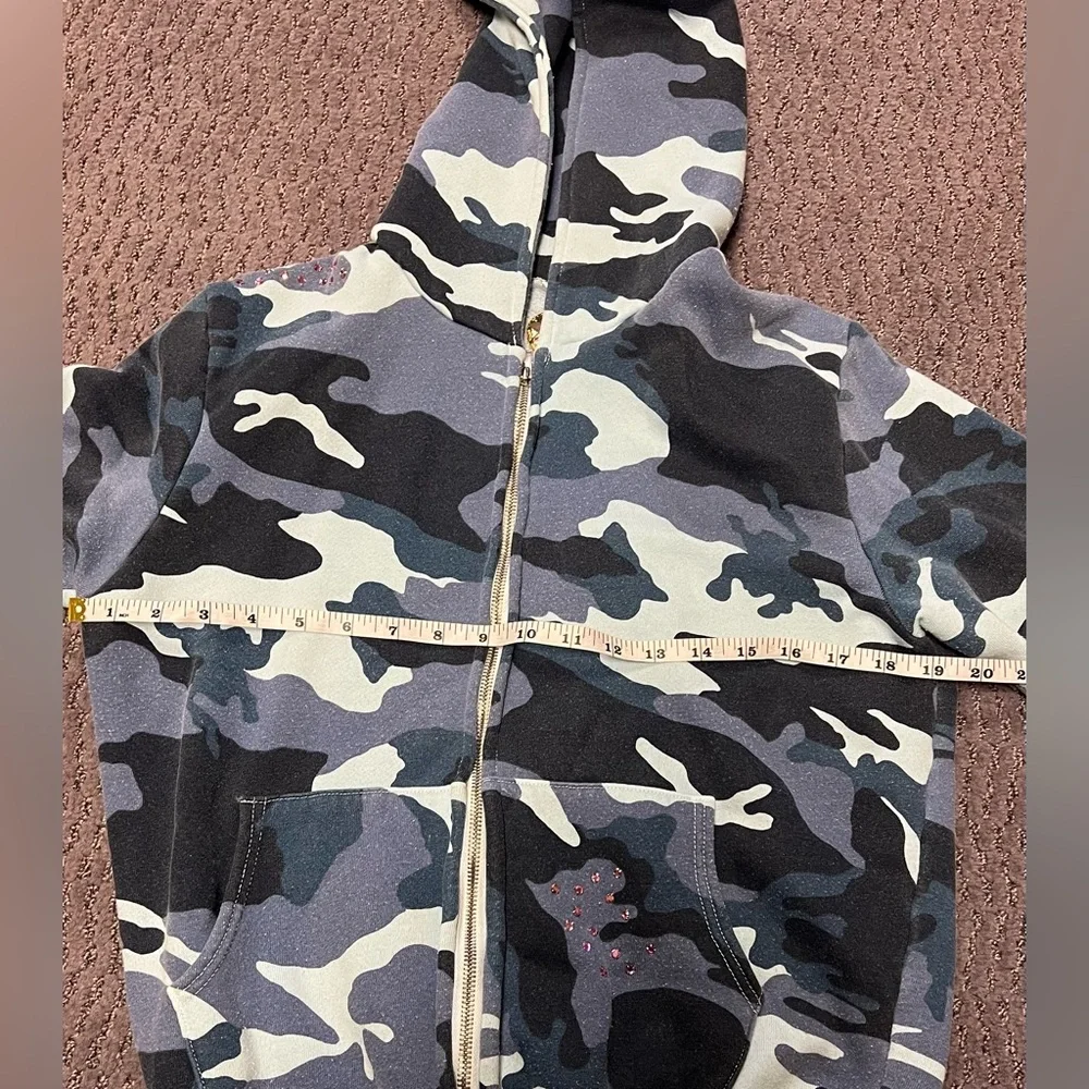 Primp Women’s Blue Camouflage Camo Zip-Up Hoodie with Pink Rhinestones Y2K - Picture 9 of 10